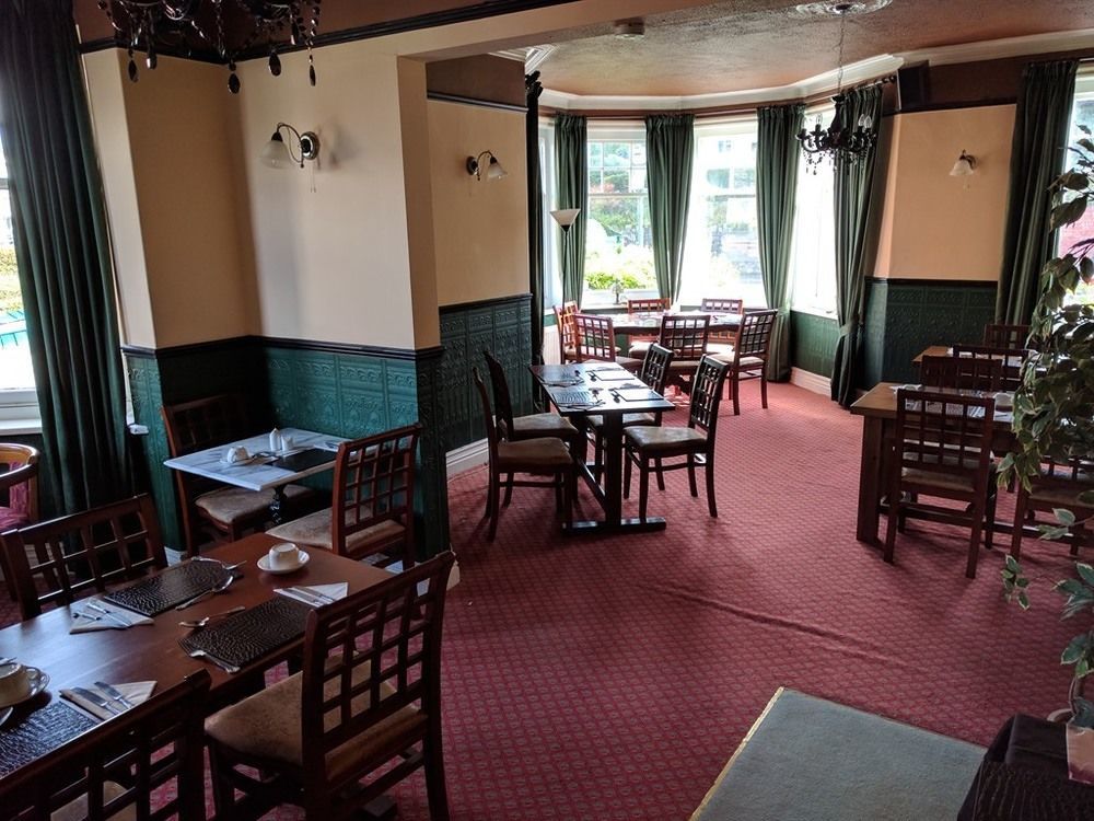 The Montpellier Hotel Llandrindod Wells Zewnętrze zdjęcie